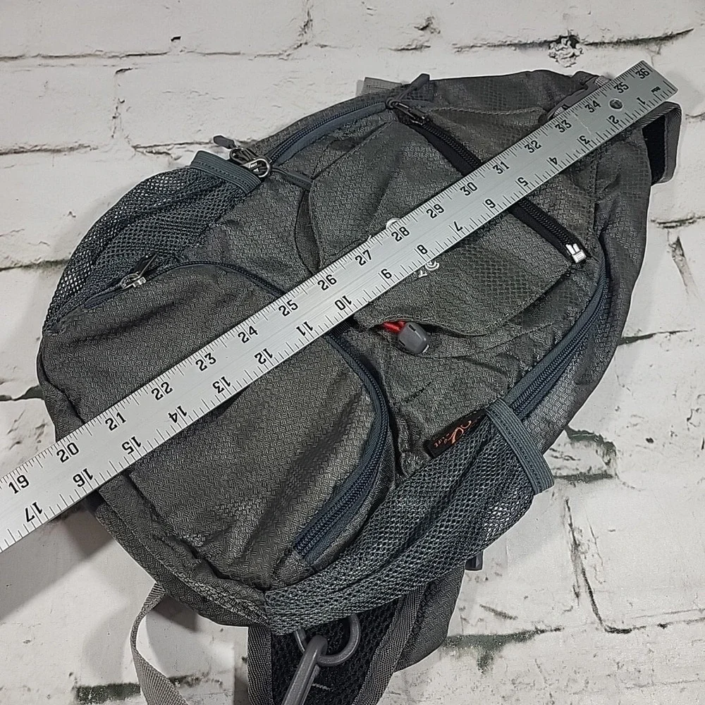 Waterfly Slight Crossbody Backpack Tote Bag Zippered‎ Pockets Gray Book Bag